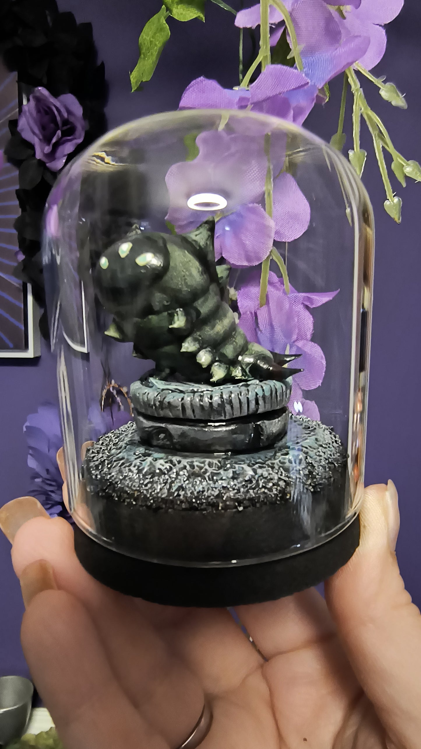 Miniature Dome Ghosts and Hive Worms