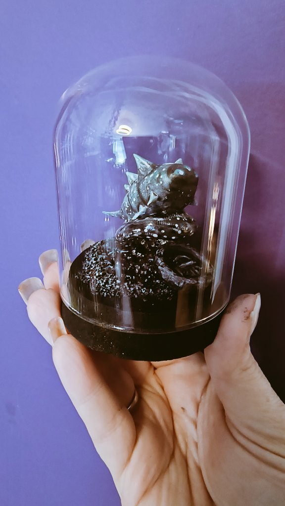 Miniature Dome Ghosts and Hive Worms