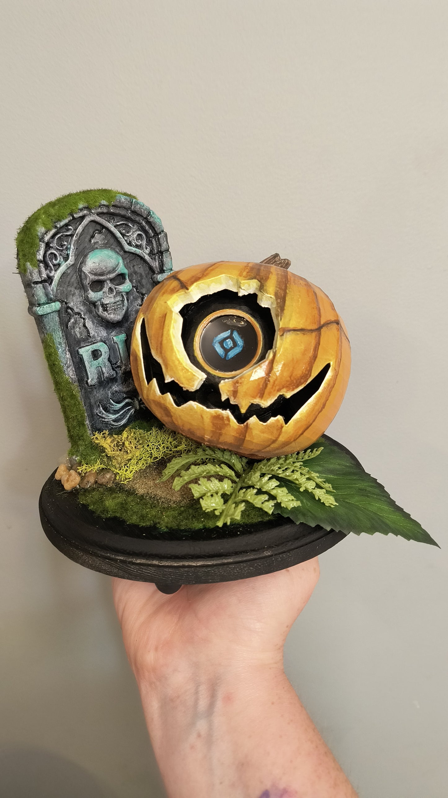 Jack 'O Shell Ghost Diorama
